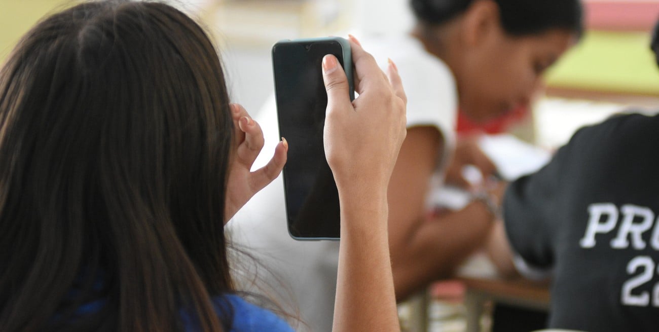 En Argentina, el 78,8% de las mujeres de entre 19 y 24 años completó la secundaria, frente al 70,7% de los varones. Foto: Agencia
