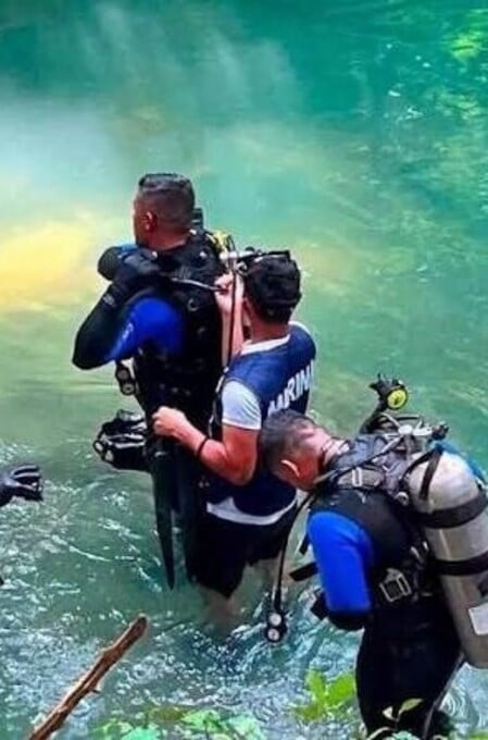 Manos a la obra para sacarlo de la cueva.