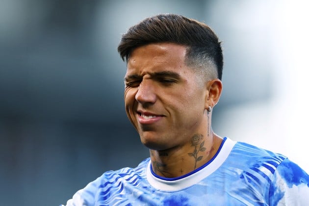 Enzo Fernández dejó Chelsea después de tres años y continuará su carrera en Manchester City. Foto: Reuters