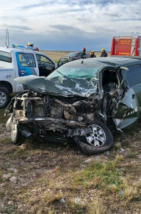 En el siniestro estuvieron involucrados principalmente una camioneta del Ejército Argentino y un camión Scania.