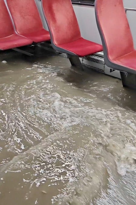 Floodwater inundates the interior of a bus following heavy rainfall, in Toronto, Ontario, Canada, September 2, 2026, in this still image obtained from a social media video. @ea.eatss via Instagram/via REUTERS THIS IMAGE HAS BEEN SUPPLIED BY A THIRD PARTY. MANDATORY CREDIT. NO RESALES. NO ARCHIVES.
VERIFICATION
- Reuters was able to confirm the location and date from original file metadata.
- Building, trees, road layout and a signboard also matched archive imagery of the area.