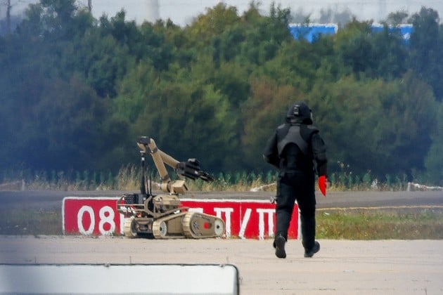Alemania acusó a Rusia por el ataque con dron en Leipzig y cerró el consulado de Bonn, mientras Moscú ordenó clausurar la sede alemana en San Petersburgo.
Foto: REUTERS / Axel Schmidt.