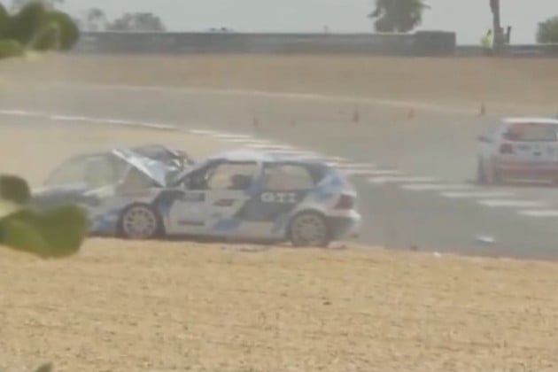 El piloto perdió la vida tras un violento impacto en plena competencia.