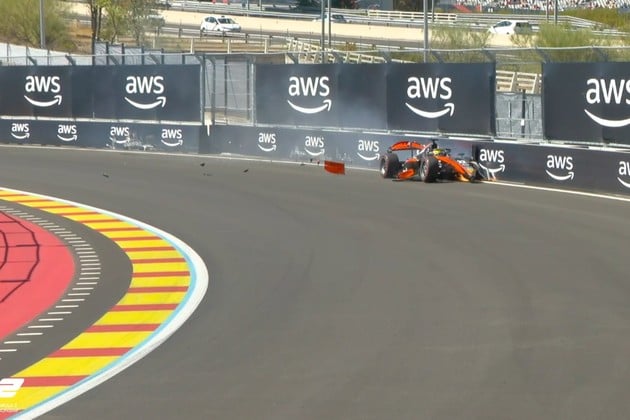 Nicolás Varrone en acción, ayer en clasificación terminó contra las defensas, hoy en la carrera Sprint fue golpeado por Kush Maini en la primera vuelta de la Sprint de Fórmula 2 en Madrid.
