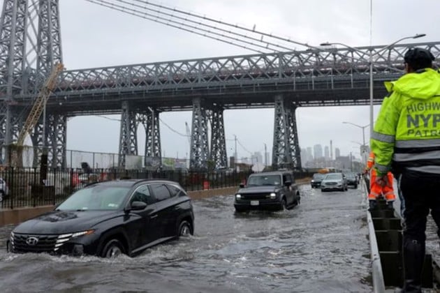 Un temporal del noreste provocó inundaciones en las calles y la zona costera de Atlantic City en Nueva Jersey.