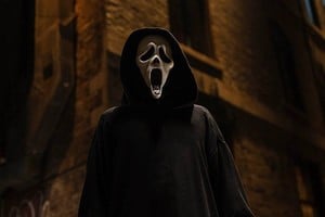 Ghostface traslada el horror a Nueva York en “Scream 6”.  Foto: Paramount Pictures