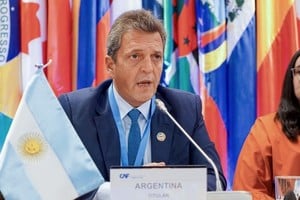 En una reunión con el directorio del Banco de Desarrollo de América Latina, el Ministro de Economía acordó la entrega.