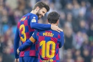 Gerard Piqué y Lionel Messi, juntos en Barcelona.