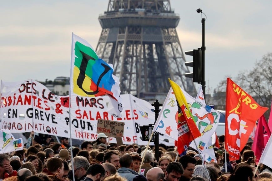 Se anuncio el uso del artículo 49.3, una cláusula especial de la Constitución francesa, para impulsar el proyecto de ley de reforma de las pensiones.  Créditos: Pascal Rossignol/Reuters