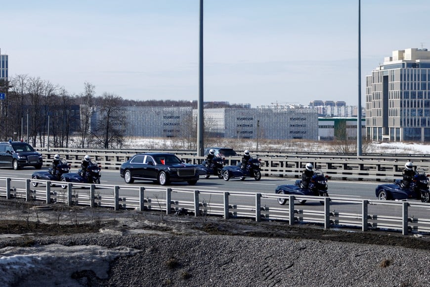 A view shows a motorcade transporting members of the Chinese delegation, including President Xi Jinping, upon their arrival in Moscow, Russia, March 20, 2023. REUTERS/REUTERS PHOTOGRAPHER