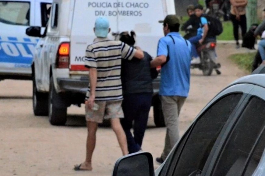 La víctima había denuncia al hombre por violencia, su hermano la encontró sin vida en su hogar.