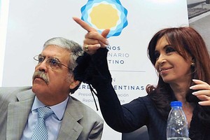 Otros tiempos. De Vido y Cristina Kirchner compartiendo un acto.