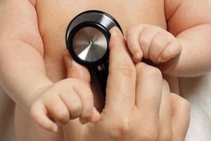 La primera vacuna materna contra la bronquiolitis logró una protección de más del 80%