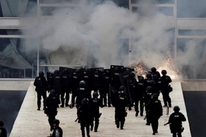 Parte de los disturbios en el Palacio de Planalto. Crédito: Ueslei Marcelino / Reuters