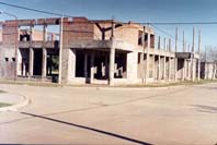 La inconclusa terminal comenzó a construirse durante el año 1986 y actualmente presenta este aspecto. Foto: Corresponsalía San Javier. 