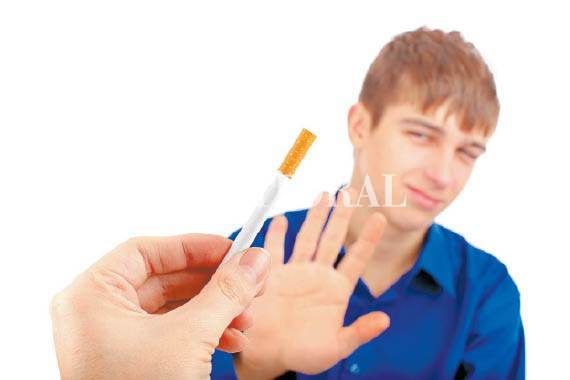 Por año, el tabaco mata a  casi 6 millones de personas