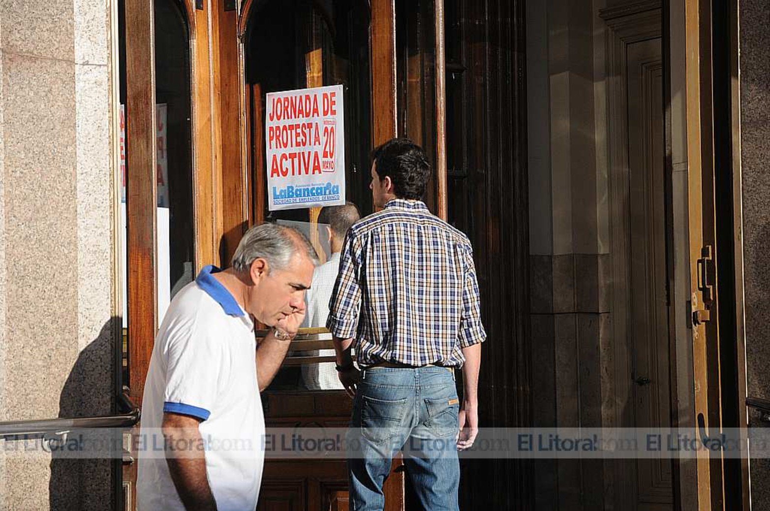 Jornada de protesta activa del gremio de La Bancaria.