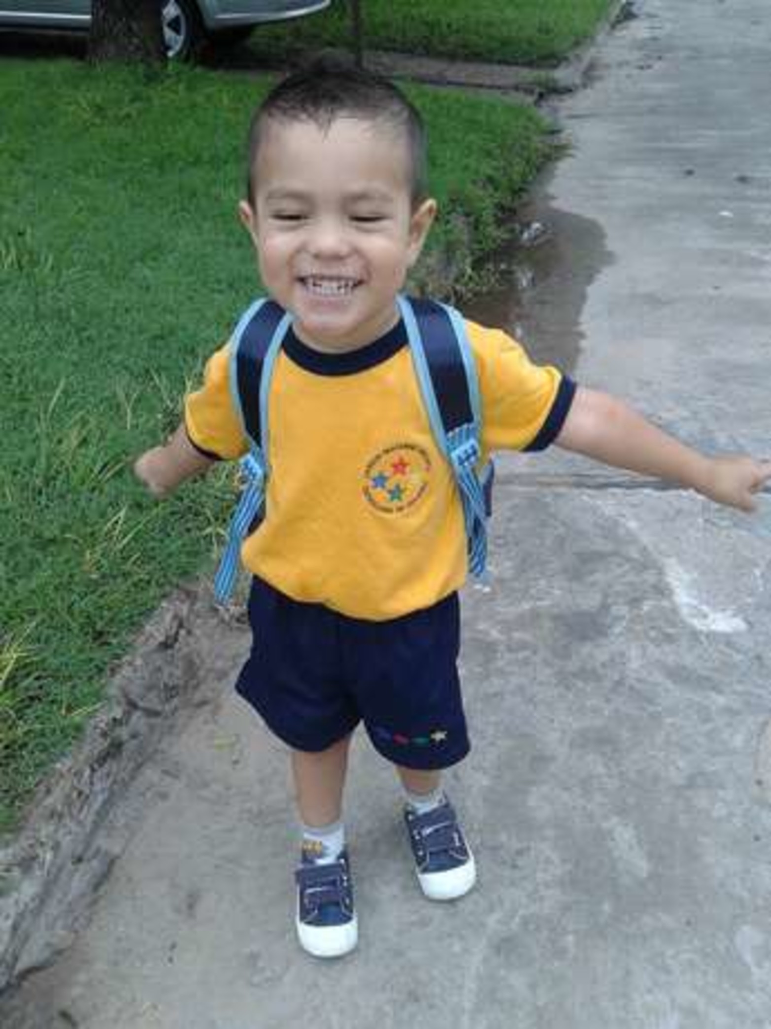 El es valentin chapuy va al jardin materno estrellitas de colores en santoto tome