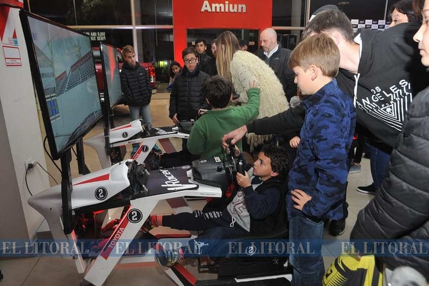 Las concesionarias presentaron a los equipos oficiales de STC2000