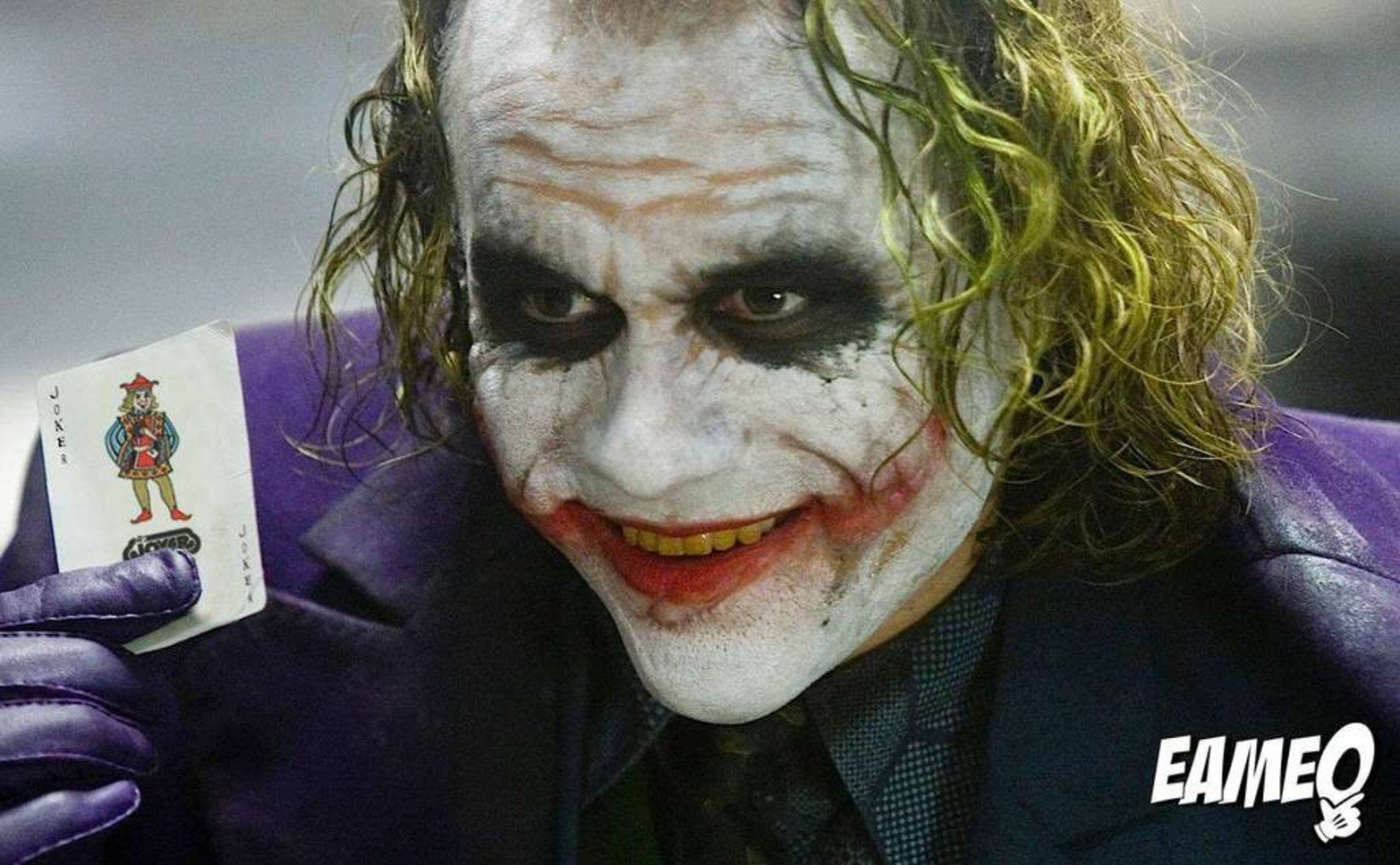 Selección de las "intervenciones" que hace Eameo en las redes sociales.