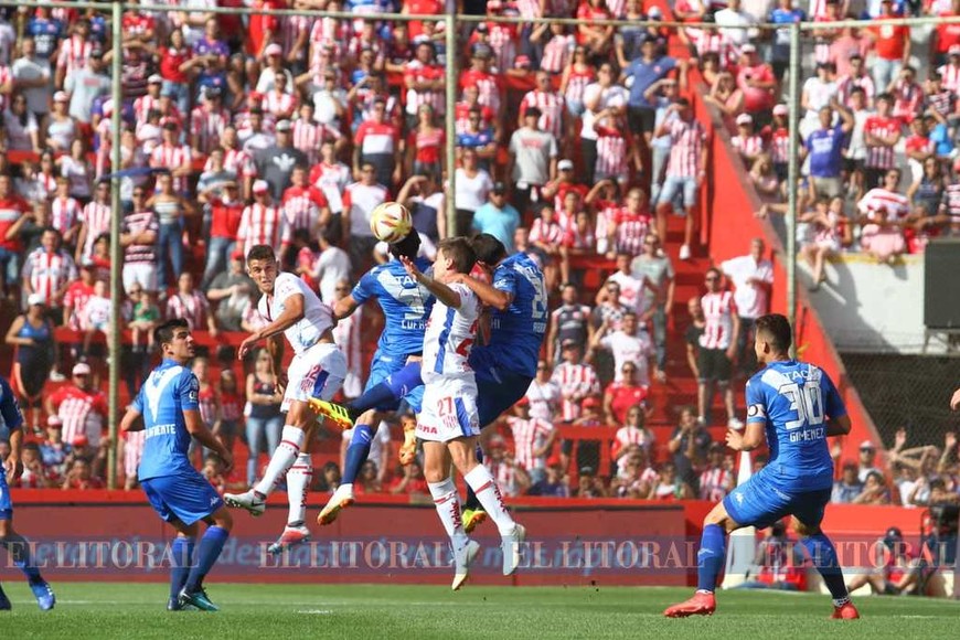 Unión cayó ante Vélez
