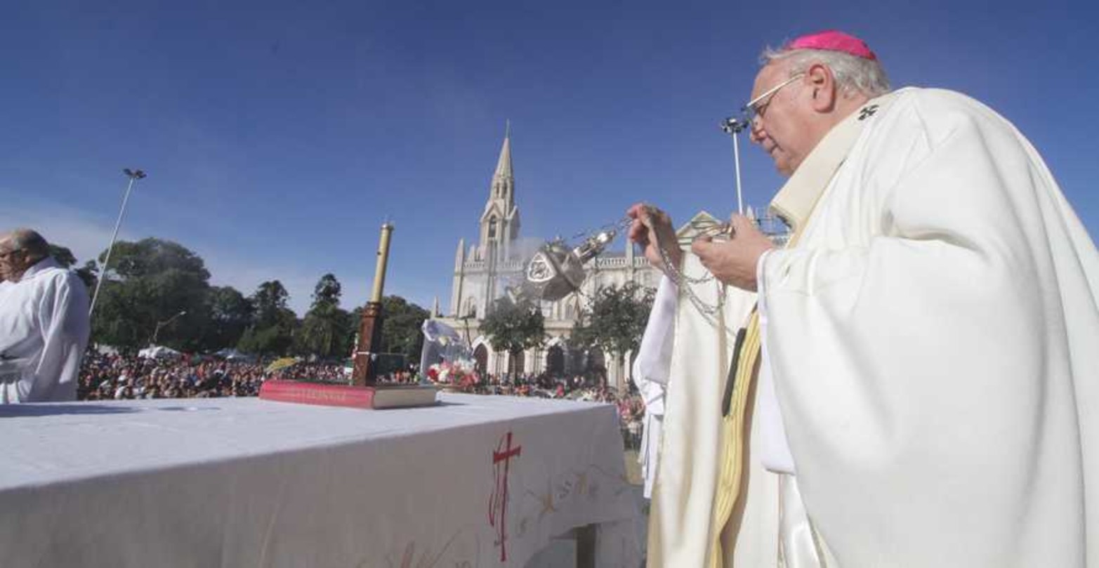 Miles de personas en la peregrinación a la Basílica de Guadalupe