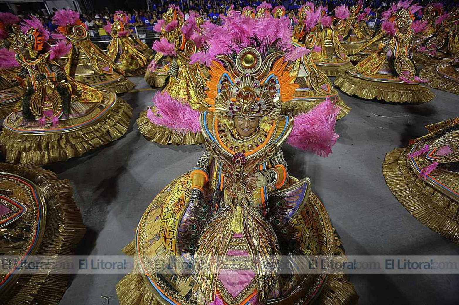 La fiesta en el sambódromo de San Pablo