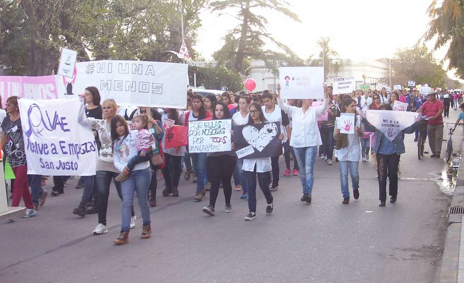 Manifestación en la ciudad de San Justo.