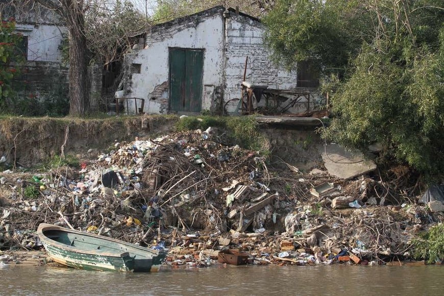 Desmoronamientos en Alto Verde