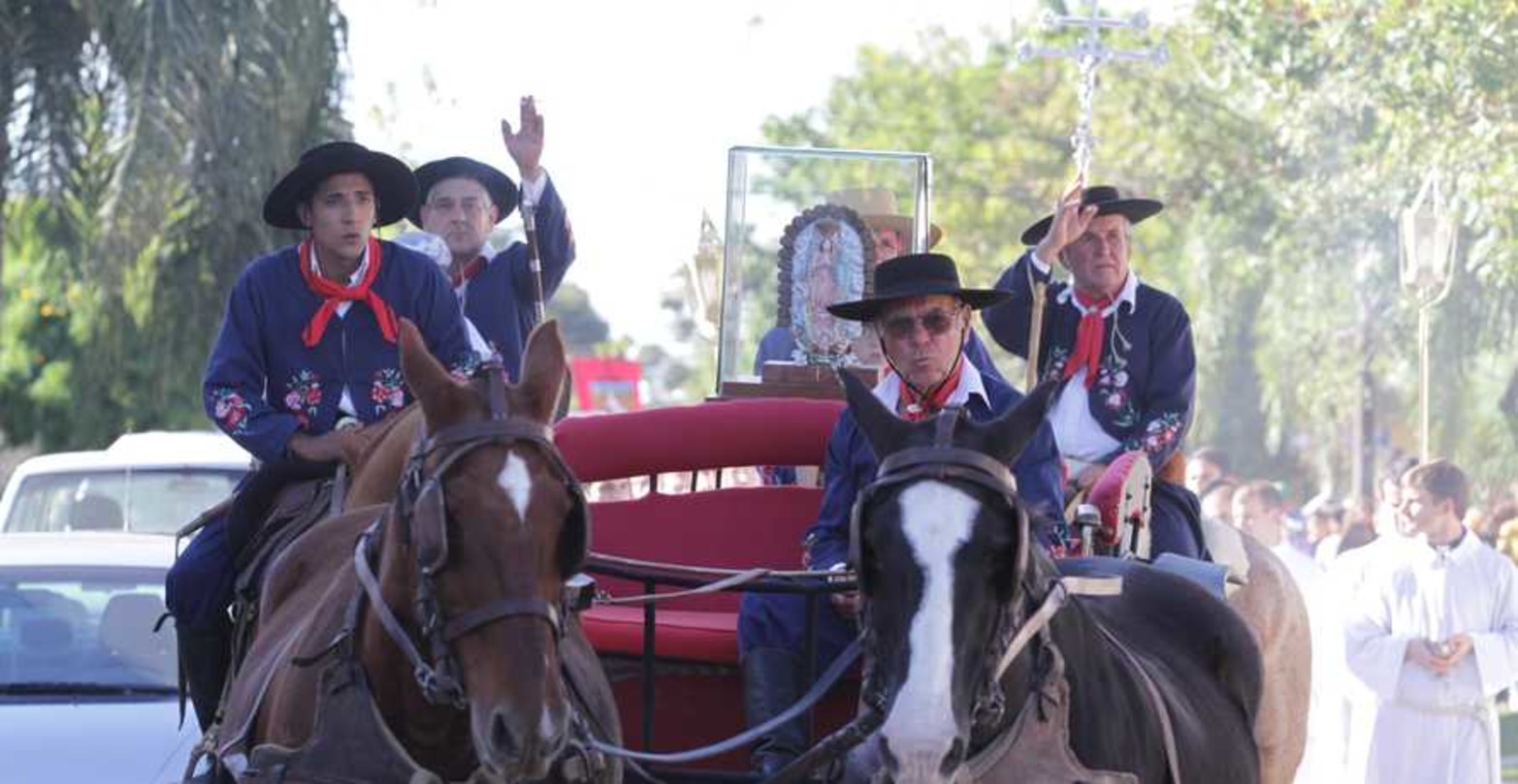 Miles de personas en la peregrinación a la Basílica de Guadalupe