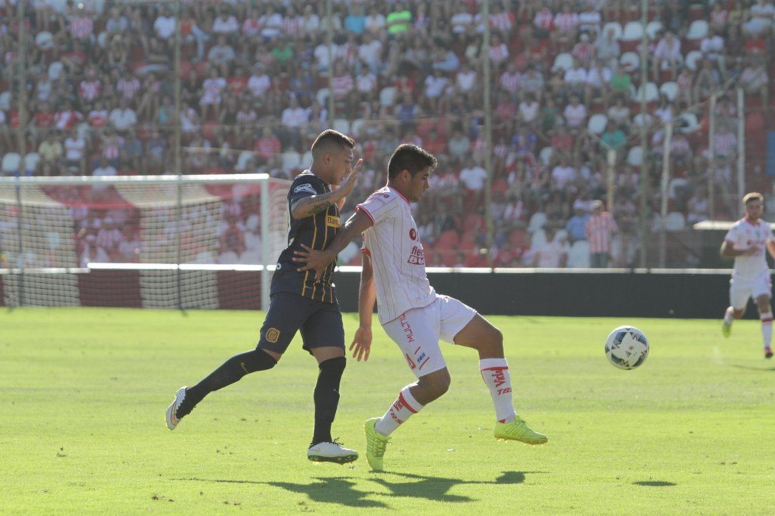 En una tarde calurosa, Unión le ganó a Rosario Central por 2 a 0