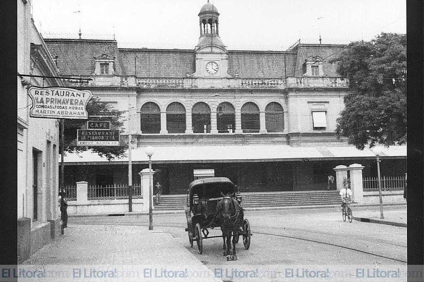 Cambian el techo del Predio Ferial