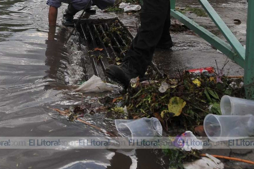 Av. Gdor Freyre y Catamarca una postal después de la lluvia