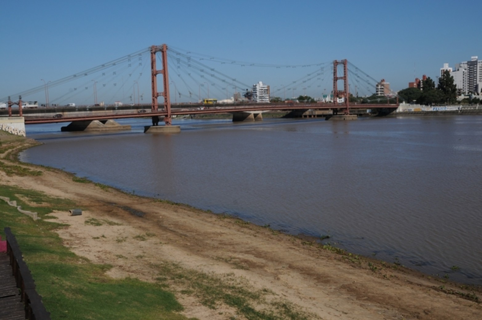 La laguna Setúbal desde la Costanera Este