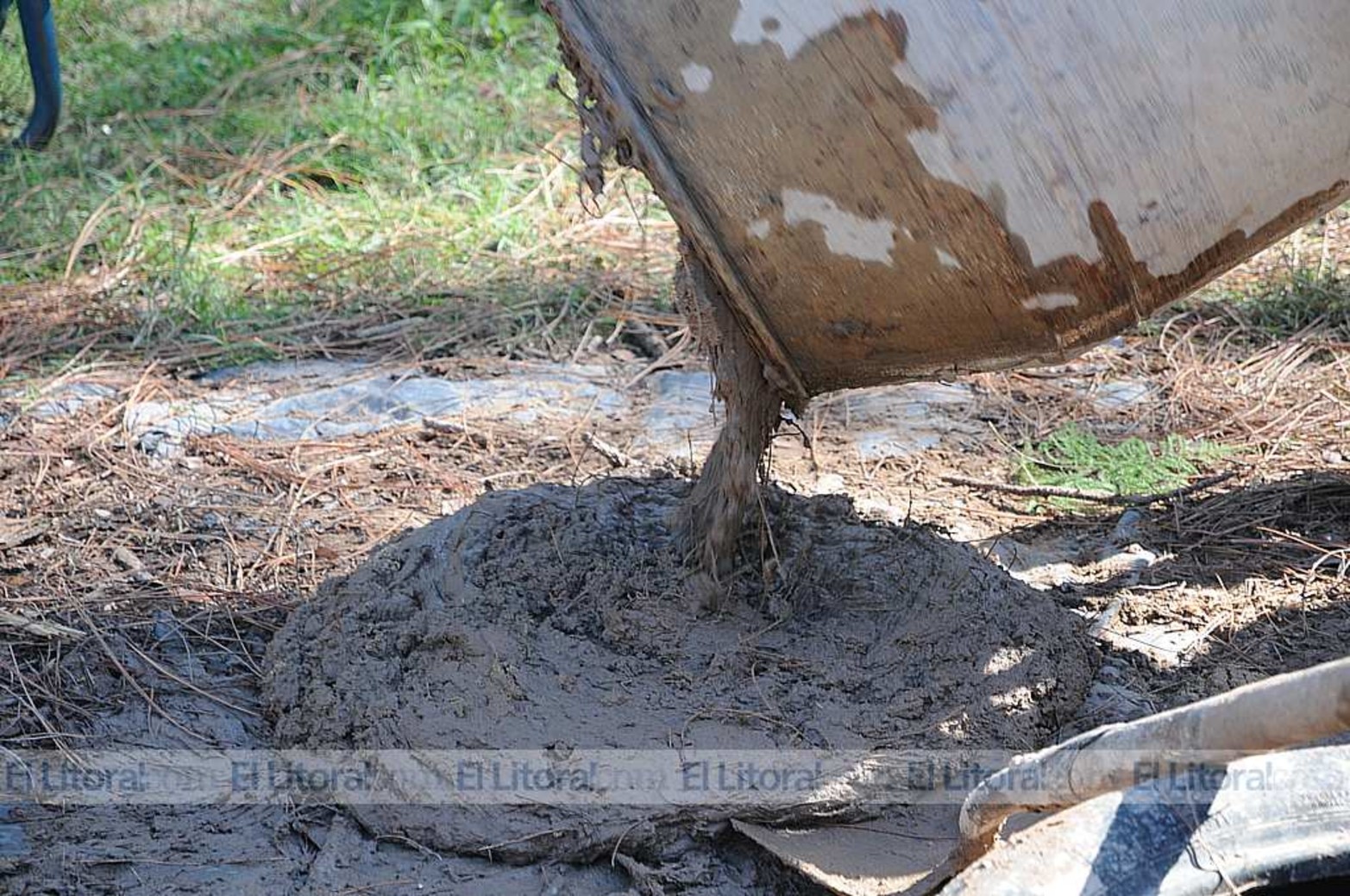 La mezcla de adobe preparada
