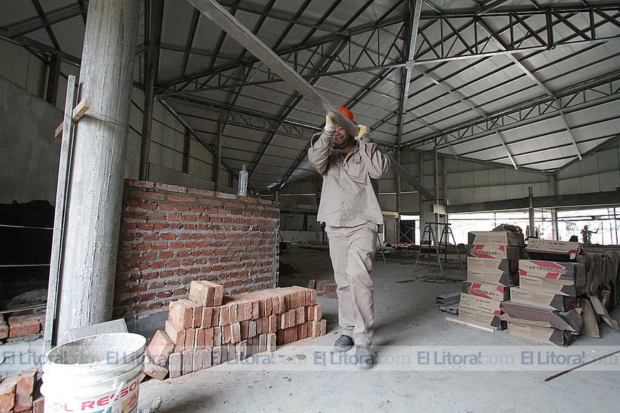 El primer boliche relocalizado abrirá mediados de  noviembre