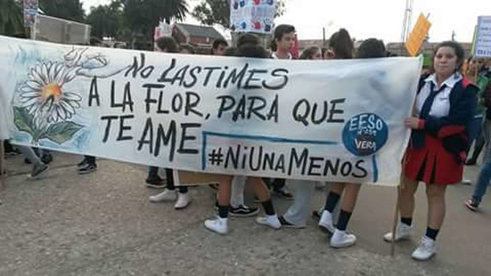 Marcha en la ciudad de Vera.