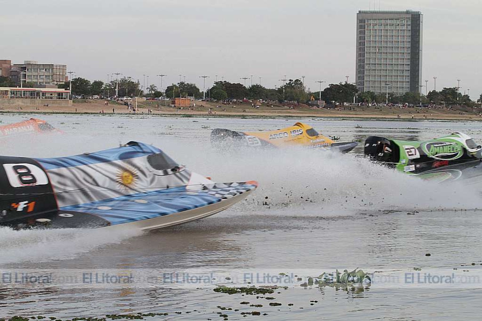 Por tercer año consecutivo se presentó la F1 Powerboat en Santa Fe