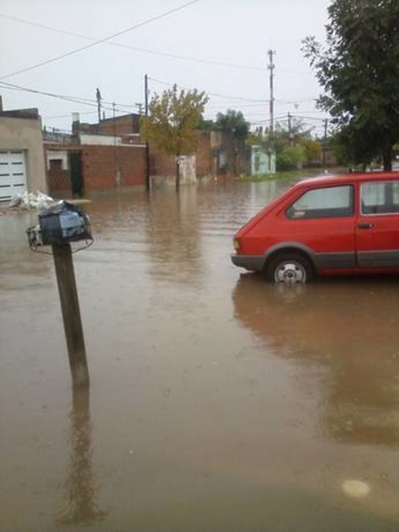 Hernandarias entre Estrada y Gaboto