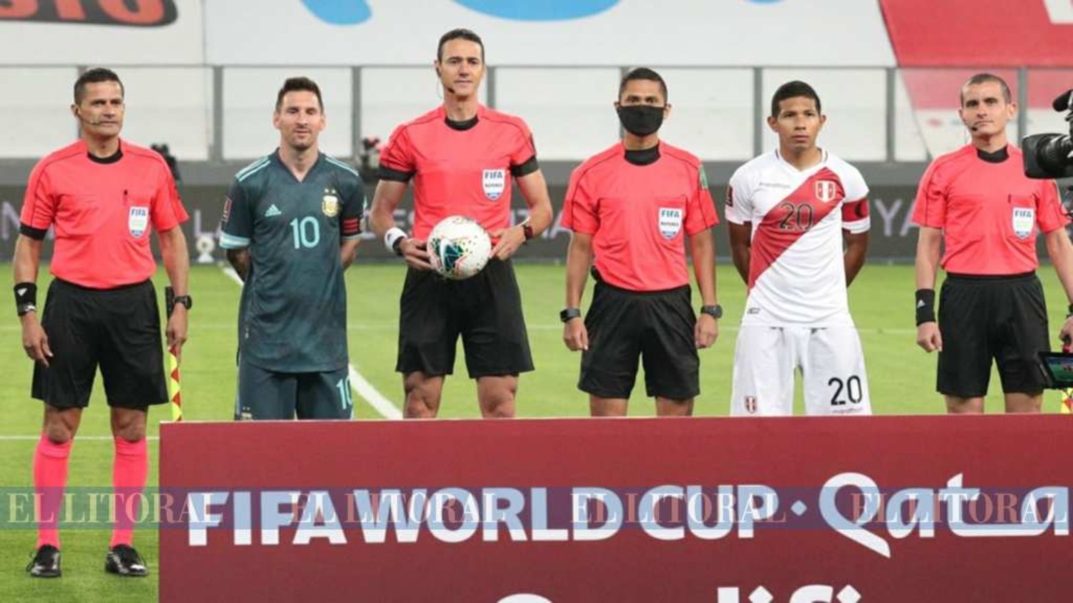 Argentino logró un contundente 2 a 0 en Perú. Logró 10 puntos de los 12 en juego.