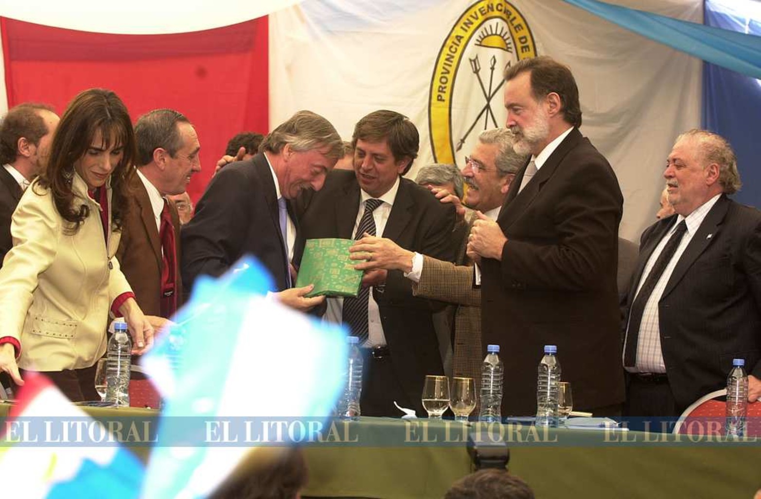 En marzo de 2007, Néstor Kirchner llegó y anunció el puente Santa Fe - Santo Tomé.