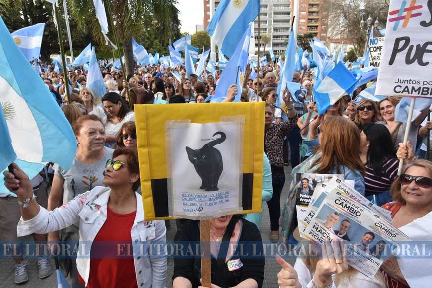 La marcha en apoyo a Macri se replicó en Santa Fe