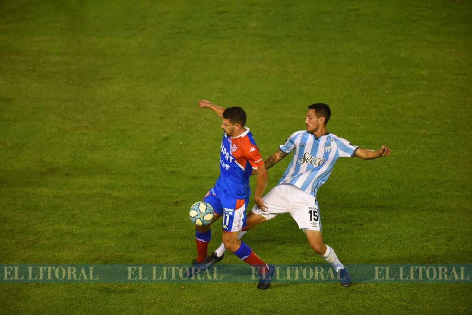 Unión sufrió su primera derrota en la Liga profesional al caer 3 a 1 contra Atlético Tucumán.