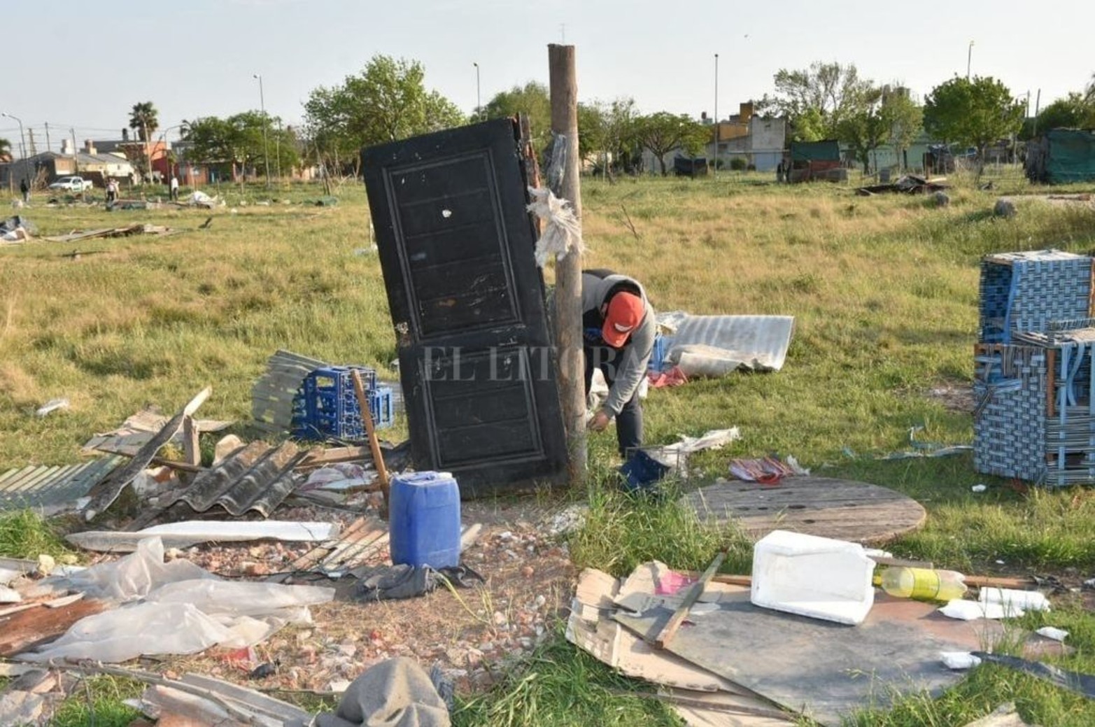 En febrero comenzó el asentamiento en tres manzanas. Una pudo ser desalojada los primeros días. Las otras en el día de hoy.
