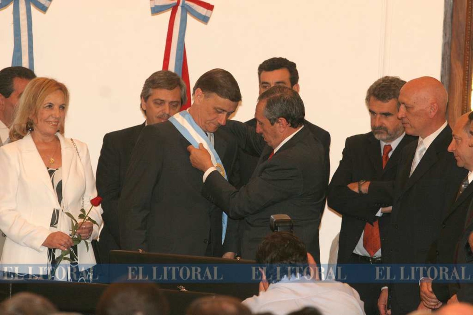 Con esta victoria electoral el socialismo interrumpió 24 años de gobierno consecutivo del Partido Justicialista en la provincia de Santa Fe.