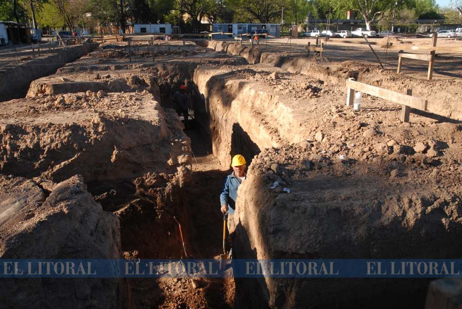 Jueves 1º de octubre de 2009 comienzan los trabajos de cimientos