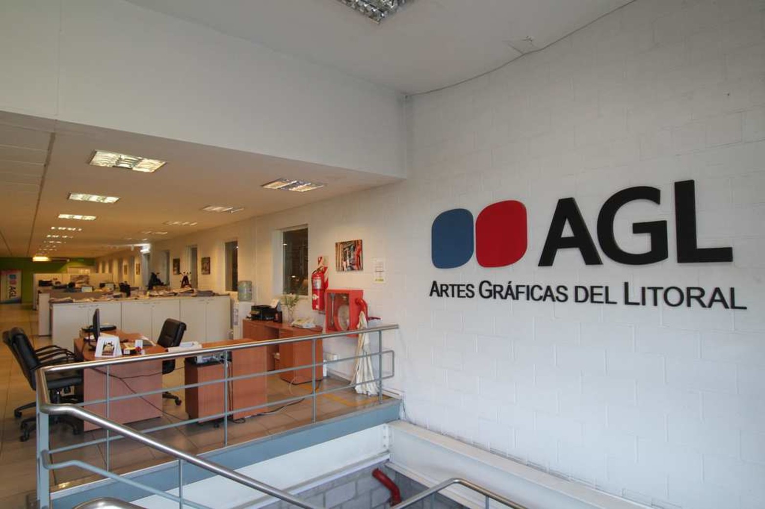 Interior planta impresora Arte Gráficas del Litoral.