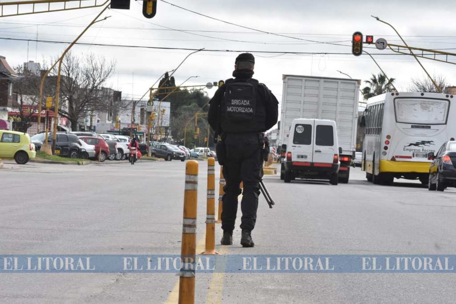 La modalidad de trabajo, de la policía de Santa Fe, para disminuir los robos es hacer operativos sorpresas en distintas zonas y horarios.