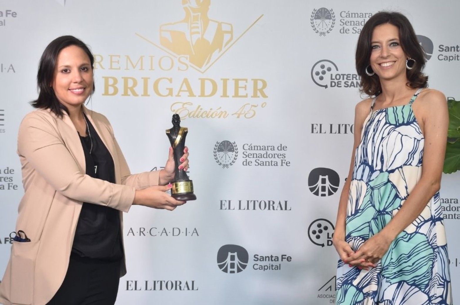 Magali Suárez y Eugenia Huter. Ellitoral.com.