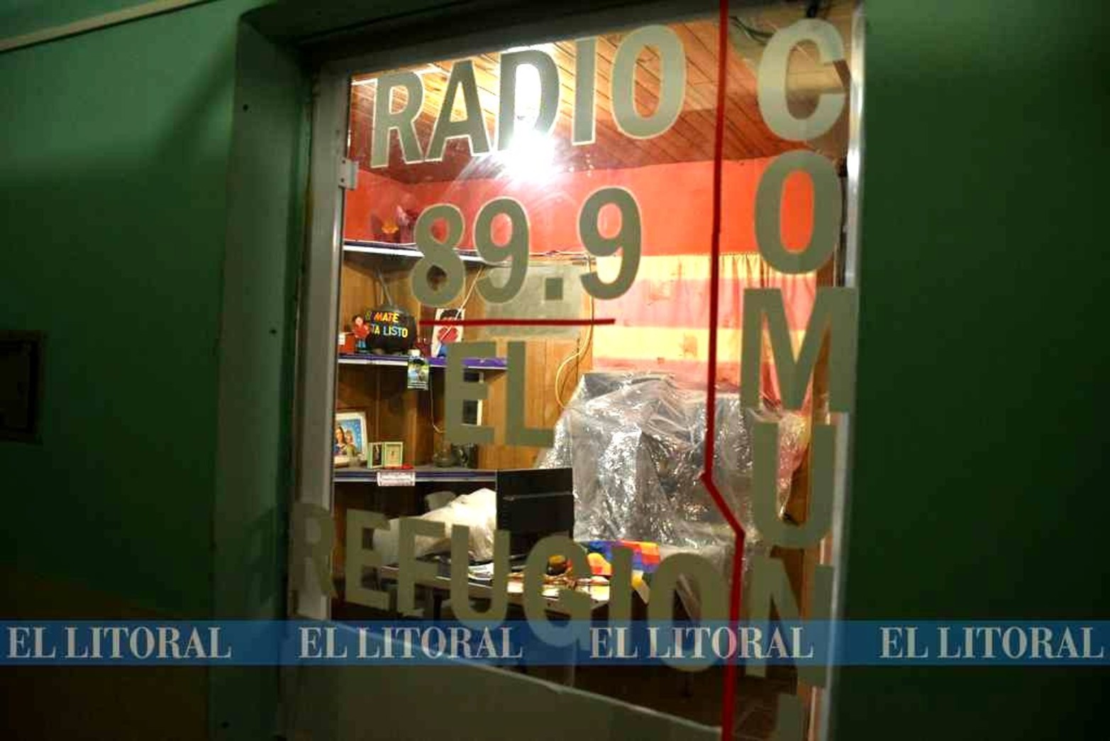 Radio Comunitaria. La 89.9 es la radio que persigue como principal objetivo darle voz a los que menos posibilidades tienen de ser escuchados.